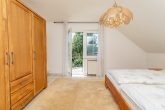 Familienparadies mit Garten, Terrassen und vielen Nutzungmöglichkeiten in beliebter Lage von Bullay - Schlafzimmer OG
