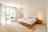 Familienparadies mit Garten, Terrassen und vielen Nutzungmöglichkeiten in beliebter Lage von Bullay - Schlafzimmer OG