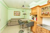Renoviertes Wohnhaus aufteilbar in drei Apartments plus Café in ruhiger Lage von Zell-Merl - Küche EG