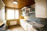 Energieeffizient & bezugsfertig: Großzügiges EFH mit Gartenparadies in Auderath - Küche