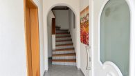 Schönes, gepflegtes Einfamilienhaus mit Terrasse und Garage in hochwassersicherer Lage in Zell-Kaimt - Flur