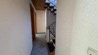 Schönes, gepflegtes Einfamilienhaus mit Terrasse und Garage in hochwassersicherer Lage in Zell-Kaimt - Flur