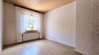 Ehemaliges Winzerhaus mit großem Garten und Moselblick in Briedel - Zimmer OG