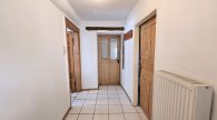 Perle in Ediger-Eller - Wunderschönes Fachwerkhaus mit Einliegerwohnung, Garage u. Innenhof - Flur FeWo