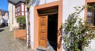 Perle in Ediger-Eller - Wunderschönes Fachwerkhaus mit Einliegerwohnung, Garage u. Innenhof - Eingangsbereich Hauptwohnung