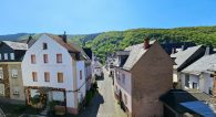 Perle in Ediger-Eller - Wunderschönes Fachwerkhaus mit Einliegerwohnung, Garage u. Innenhof - Ausblick