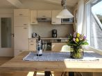 Zwei Häuser, 13 Ferienwohnungen, unverbaubarer Moselblick – etablierter Betrieb mit ca. 8 % Rendite - Wg Rivaner