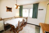 Gepflegtes Massivhaus mit Terrasse & Garage – Ideal als Ferienimmobilie - Küche