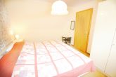 Gepflegtes Massivhaus mit Terrasse & Garage – Ideal als Ferienimmobilie - Schlafzimmer