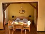 6 Ferienapartments mit gut ausgestattetem Restaurant und Moselblick in zentraler Lage von Zell/Mosel - Schlafzimmer
