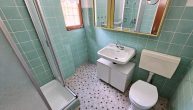 Ferienimmobilie mit großem Garten und Garage, auch als Festwohnsitz im Hunsrück - Badezimmer