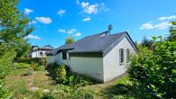 Ferienimmobilie mit großem Garten und Garage, auch als Festwohnsitz im Hunsrück - Hausrückseite