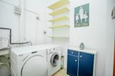 *Reserviert* Gepflegtes Ein-bis zweifamilienhaus mit fantastischem Moselblick in von St. Aldegund, Nähe Zell - Waschküche