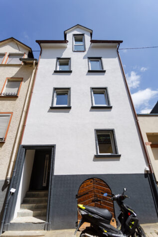 Energieeffizientes, saniertes Stadthaus mit Terrasse in hochwassersicherer Lage von Zell, 56856 Zell (Mosel), Haus