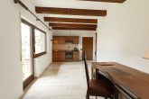Wohnen auf einer Ebene mit Einliegerwohnung, Wellnessbereich und traumhaftem Garten in der Eifel - Einliegerwohnung Kochen-Essen