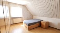 Attraktives Mehrfamilienhaus mit ca. 7 % Rendite in Pünderich - Schlafzimmer W3