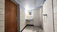 Ferienhaus oder Festwohnsitz an der Mosel in Senheim in hochwassersicherer Lage - Badezimmer