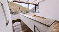 Gepflegtes Einfamilienhaus mit Garage und Terrasse in hochwassersicherer Lage von Briedel/Mosel - Terrasse