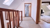 Renoviertes Einfamilienhaus in hochwasserfreier Lage von Briedel - Flur OG
