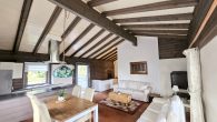 Schönes Blockhaus mit großem Garten, Garage und 2 Balkonen in ruhiger Hunsrücklage - Wohnzimmer OG