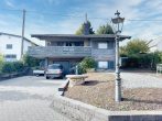 Schönes Blockhaus mit großem Garten, Garage und 2 Balkonen in ruhiger Hunsrücklage - Vorderansicht
