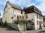 Historisches Zehnthaus mit Wellnessbereich, Garten, Terrasse und Garage in St. Aldegund, nähe Zell - Außenansicht