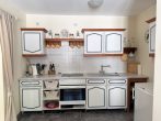Hübsches renoviertes Ferienhaus in Briedel an der Mosel mit Garten und Terrasse, nahe Zell - Küche EG
