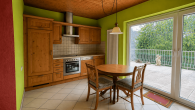 Einfamilienhaus mit Garage, und 2 Terrassen im Ortskern von Pünderich - Küche  OG