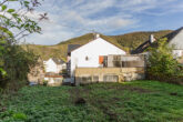 Ein Haus für die ganze Familie - mit 2 Terrassen, Balkon und Garage in hochwassersicherer Lage - Garten