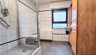 Perfektes Einfamilienhaus mit Garten und Garage - Badezimmer 1. OG