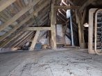 Denkmalgeschütztes Sanierungsobjekt mit großzügigem Grundstück im Hunsrück - Dachgeschoss 1