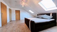 Großzügig Wohnen mit ausreichend Platz in ruhiger sonniger Lage im Hunsrück - Schlafzimmer