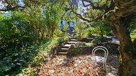 Modernisierte Doppelhaushälfte mit traumhafter Aussicht, liebevoll angelegtem Garten und Carport - Garten