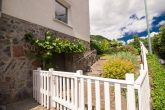Wohnen in direkter Mosellage mit schönem Garten und Moselblick in Kröv/Kövenig - Aufgang zum Haus