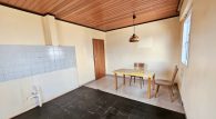 *vorgemerkt* Kleines Einfamilienhaus mit Garage und Garten in guter Wohnlage von Zell/Barl - Küche
