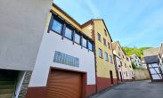 Renoviertes Einfamilienhaus mit Terrasse, Sauna, Garage und Weinbergblick in Briedel an der Mosel - Garage
