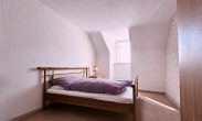 Sanierungsbedürftiges Forsthaus mit Garage und schönem Außenbereich - Schlafzimmer DG