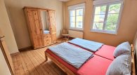 Modernisiertes Einfamilienhaus als Kapitalanlage oder zur Eigennutzung mit Calmontblick an der Mosel - Schlafzimmer