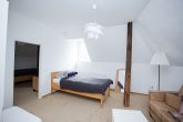 Renoviertes Haus mit Moselblick und Terrasse, aufteilbar in 3Wohnungen, in Ediger-Eller, bei Cochem - Schlafzimmer DG