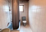Vermietetes Wohnhaus mit großem Grundstück in ruhiger Wohnlage von Simmern im Hunsrück - Badezimmer