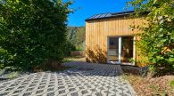Kleine Perle in Mesenich an der Mosel - Modernes Tinyhouse mit Garten u Terrasse in idyllischer Lage - Seitenansicht