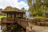 Anwesen mit parkähnlichem Garten, Wohn- und Geschäftsräumen, großem Wellnessbereich im Hunsrück. - Pavillon