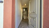 Charmantes, kernsaniertes Fachwerkhaus mit Innenhof, Nebengebäude & Parkmöglichkeiten in Erden - Flur Wohnhaus