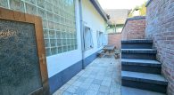 Großzügiges Wohn- und Ferienhaus, zwei Wohneinheiten möglich, inmitten der Zeller Altstadt - Mosel - große Terrasse 1. OG