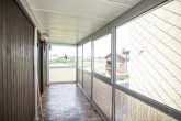 Perfektes Einfamilienhaus mit Garten und Garage - Wintergarten