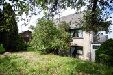 Perfektes Einfamilienhaus mit Garten und Garage - Garten