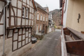 Gepflegtes Gästehaus plus ausbaufähiges Häuschen in hochwassersicherer Lage im schönen Ediger-Eller - Aussicht von Balkon