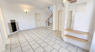 Schönes Einfamilienhaus mit Einliegerwohnung, Doppelgarage und Garten in Illerich, nahe Cochem - Flur EG