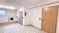Schönes Einfamilienhaus mit Einliegerwohnung, Doppelgarage und Garten in Illerich, nahe Cochem - Wasch- und Lagerraum