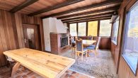 Großzügiges Einfamilienhaus mit 2 Garagen, Nebengebäude und Garten in Ortsrandlage von Zell/Mosel - Überdachte Terrasse